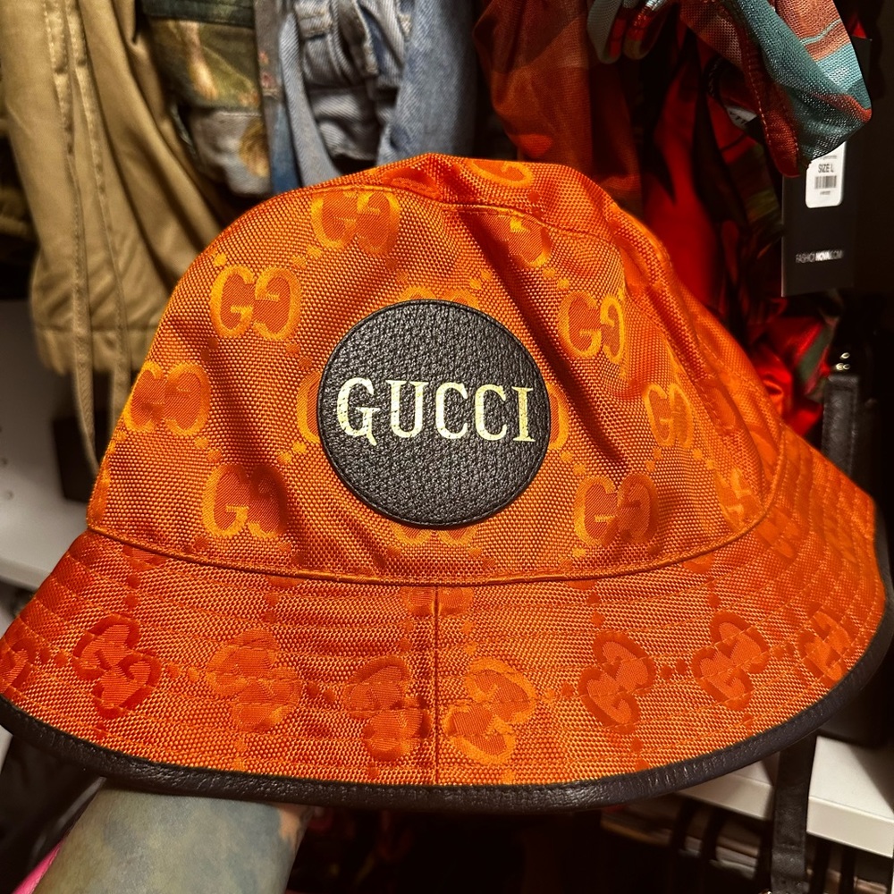 Gucci bucket hat